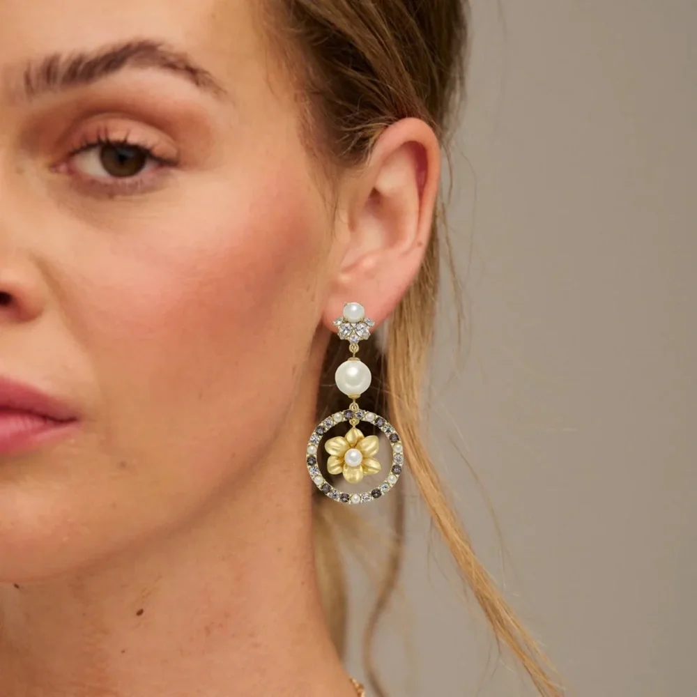 KATE SPADE • Wild Garden Flowers Triple Crystal Pearl Drop Earrings - Picture 2 of 3